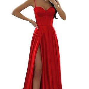 Amazon red prom dress / NWOT / size M